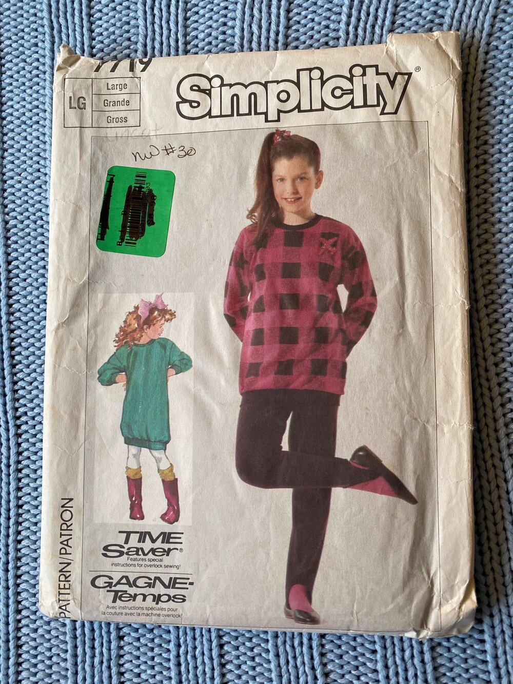 Simplicity 7719 Girls dress top leggings pattern